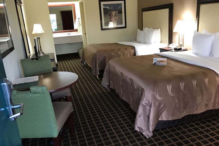 Room 15 of 21