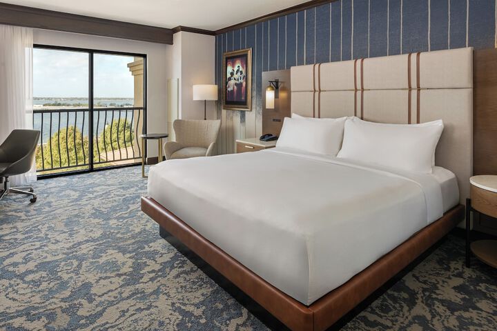Hilton Dallas / Rockwall Lakefront