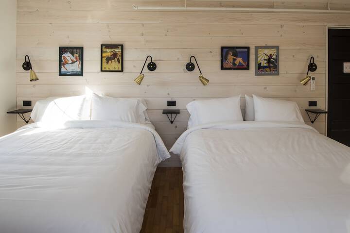 Room 11 of 47