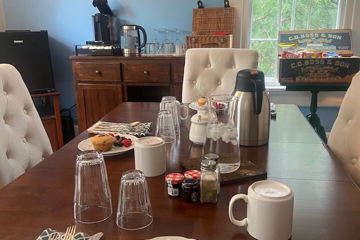 The White Gables Inn