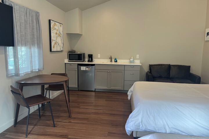 Spruce Lodge