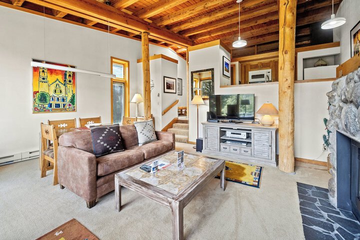 Evergreen Condominiums by Vail Resorts