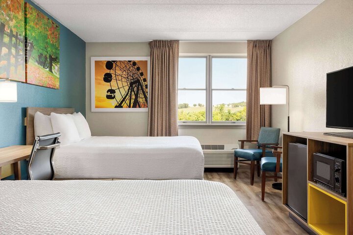 Days Inn by Wyndham Hershey