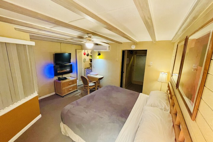 Room 57 of 69