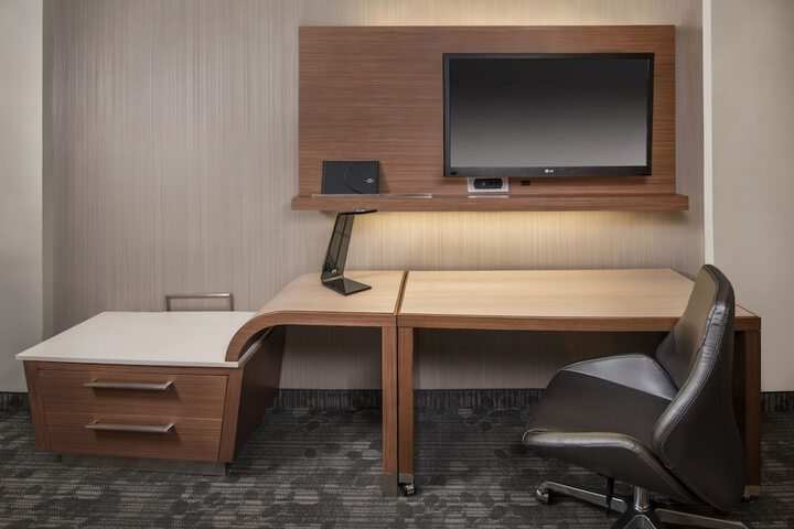 Courtyard by Marriott Lansing