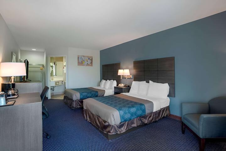 Room 6 of 21