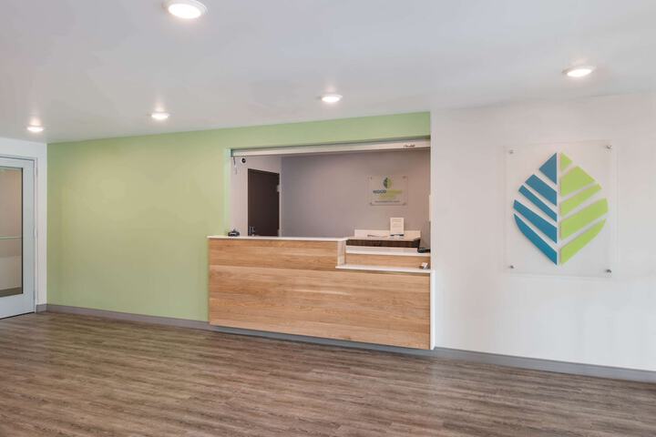 Hotel Interior 10 of 27