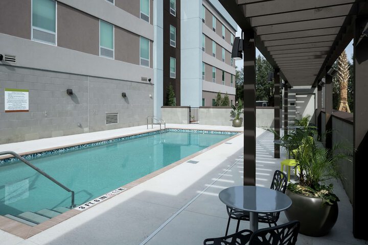 Pool 9 of 51
