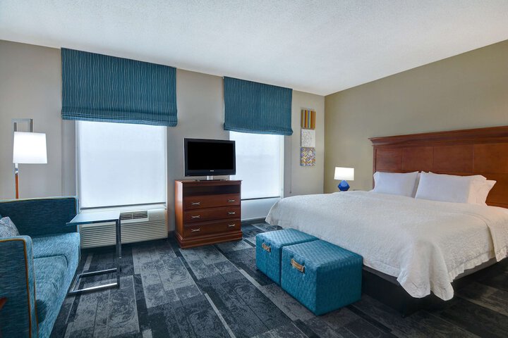 Room 17 of 45