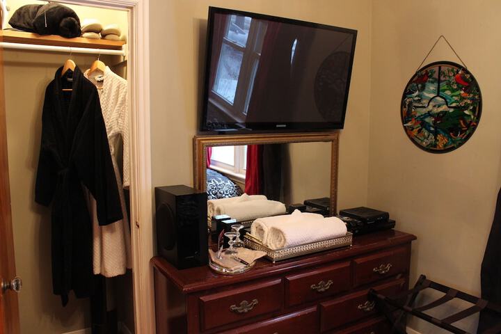 Room 14 of 51