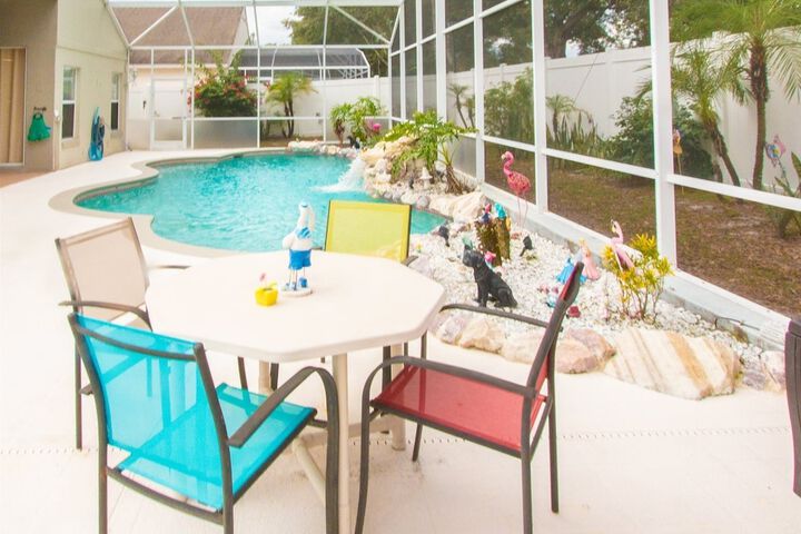 Pool 16 of 53