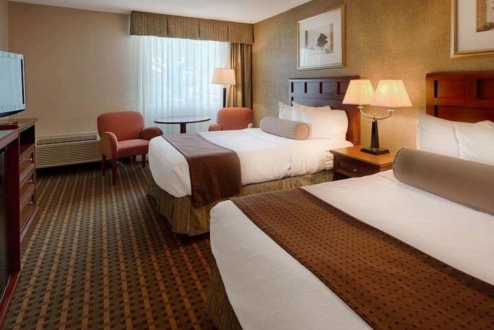 Room 15 of 28