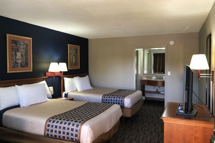 Room 15 of 35