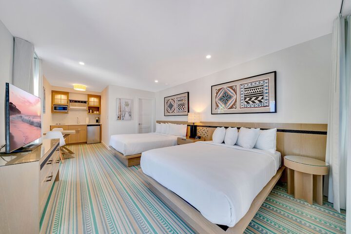Room 53 of 75