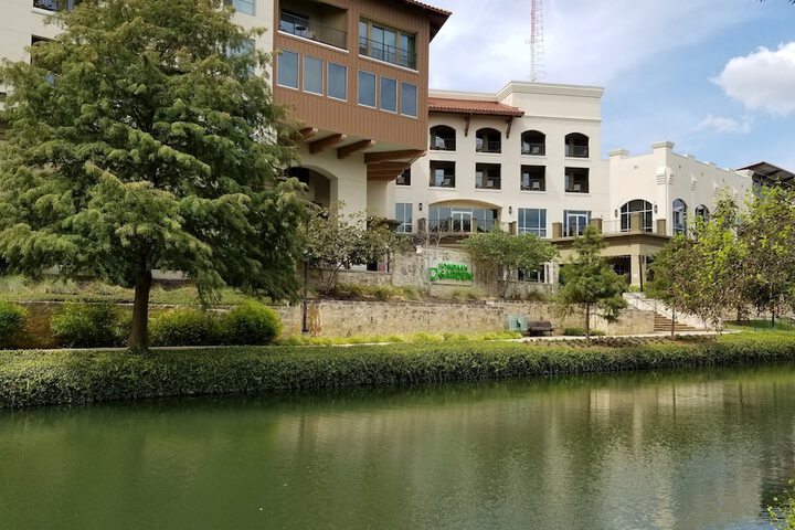 Hotel 3 of 21