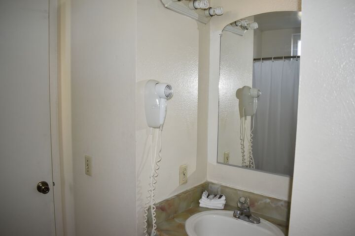 Room 31 of 53
