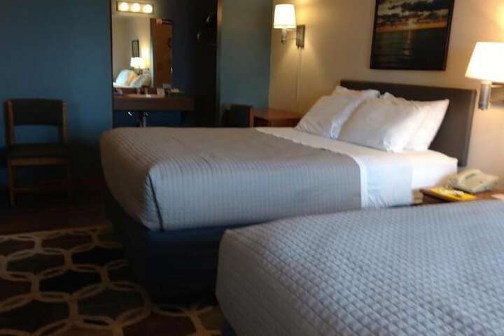 Room 12 of 26