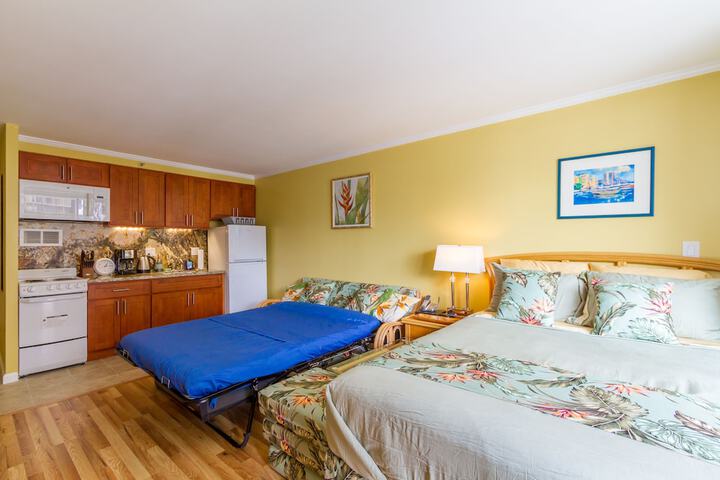 Room 272 of 329