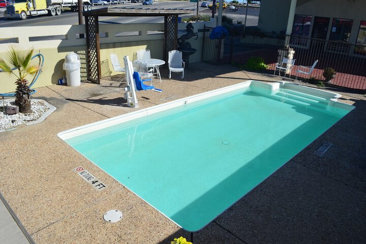 Pool 5 of 23