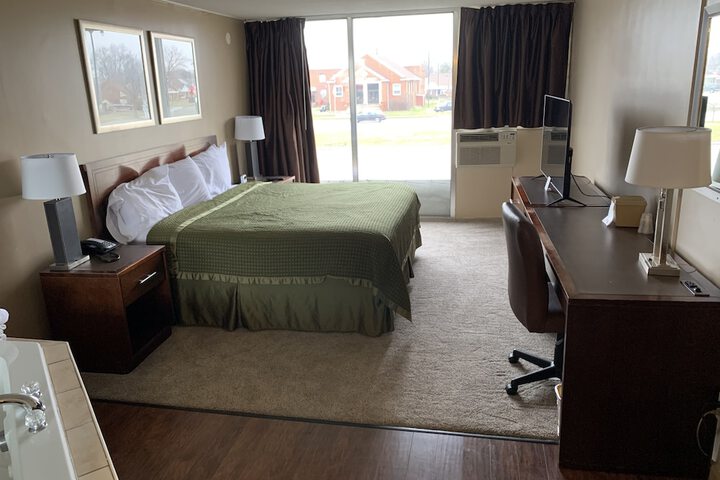Room 11 of 54