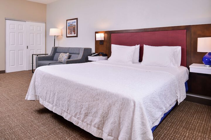 Hampton Inn Lexington-Historic District