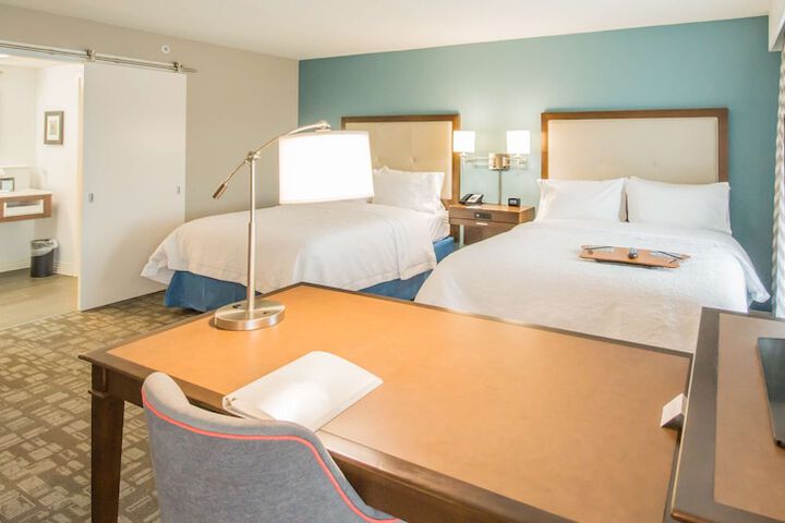 Room 14 of 40