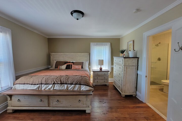 Room 15 of 49