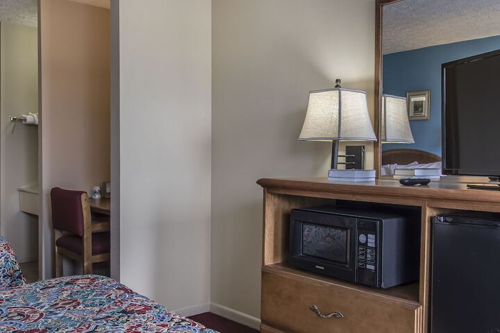 Rodeway Inn Jackson Northwest