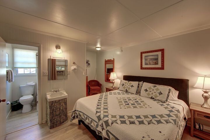 Room 93 of 309