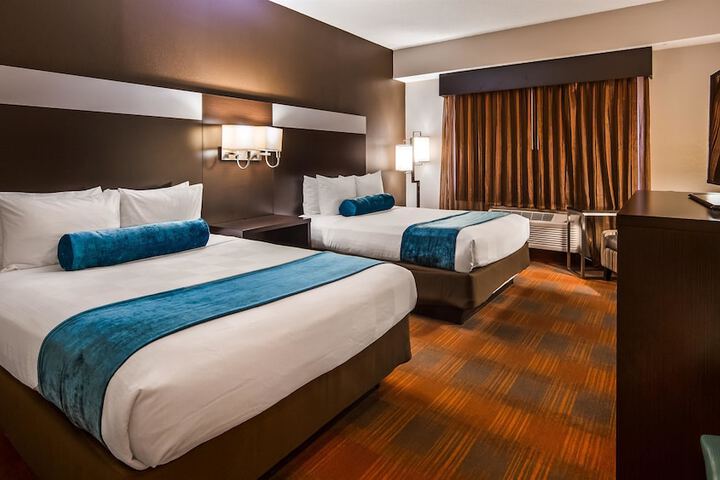 Best Western Plus Pineville-Charlotte South