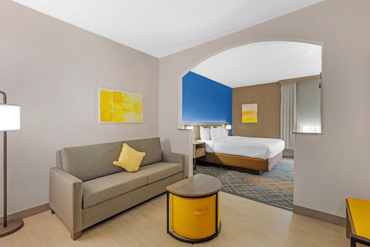 Comfort Suites Sumter near Shaw AFB