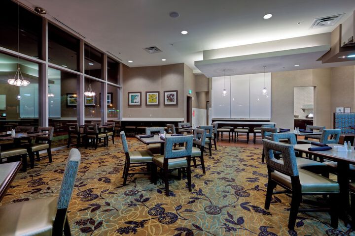 Holiday Inn Hotel & Suites Saskatoon Downtown by IHG