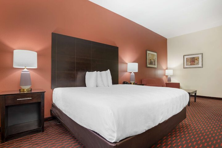 Best Western Plus Flowood Inn & Suites