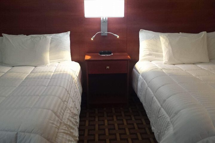 Room 4 of 23