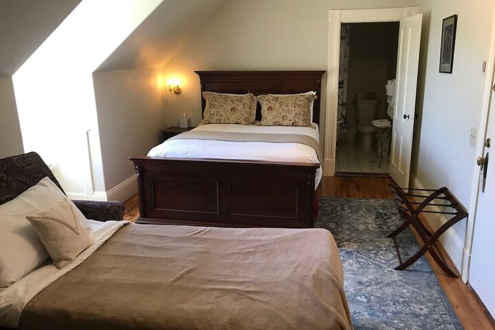 Room 57 of 112