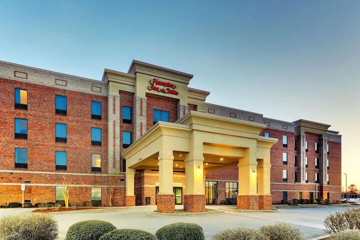 Hotel 5 of 59