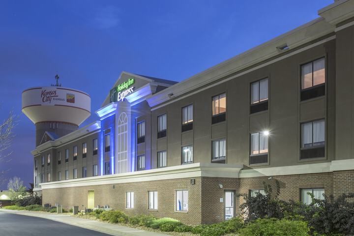Hotel 3 of 38