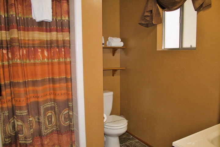 Room 48 of 91