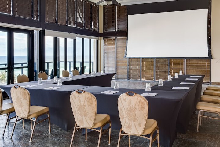 Holiday Inn Resort Panama City Beach by IHG