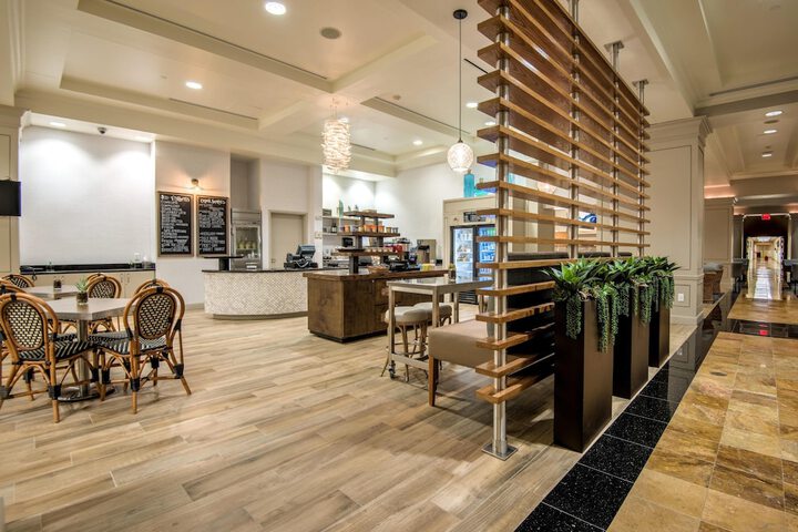 Hilton Dallas / Rockwall Lakefront