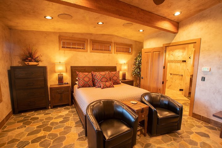 Cougar Ridge Resort