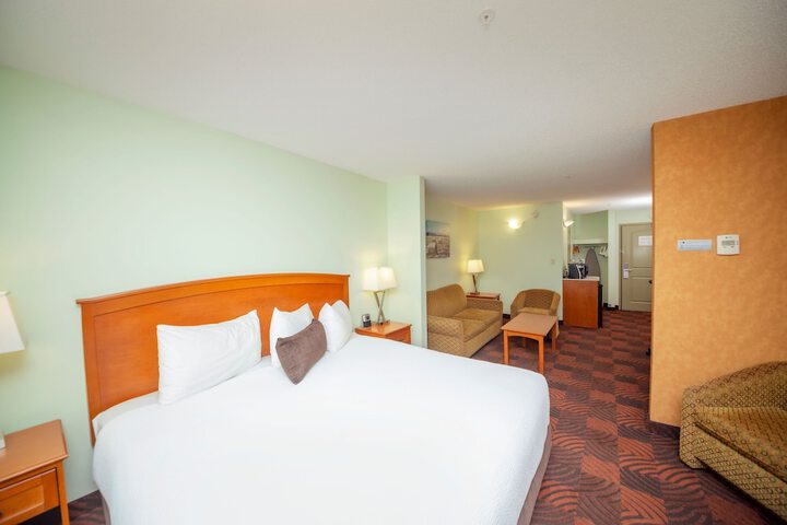 Room 16 of 39