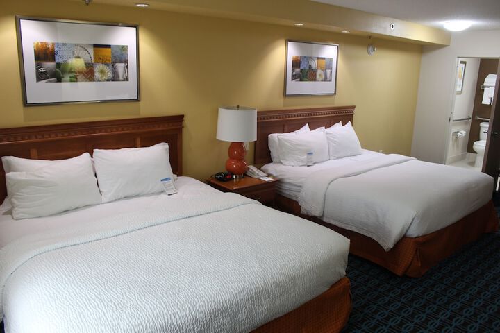 Room 54 of 104