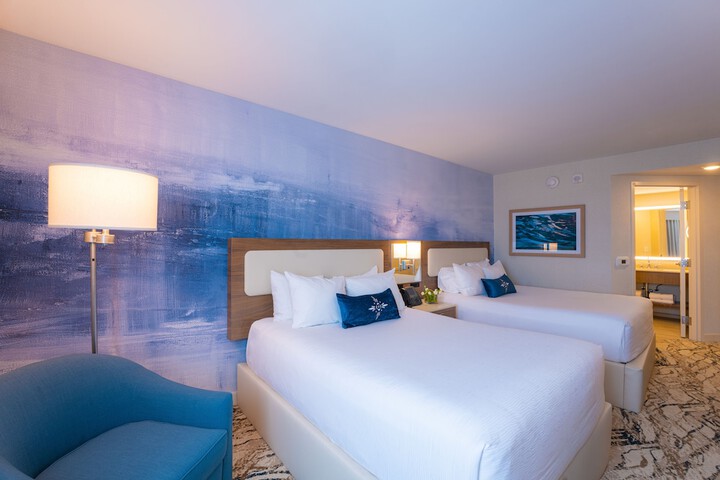 Mohegan Pennsylvania Casino Resort - Adults Only 21+