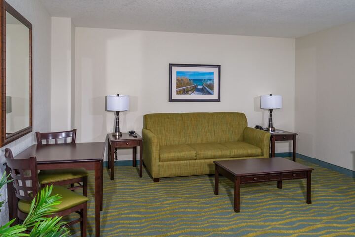 Room 95 of 141