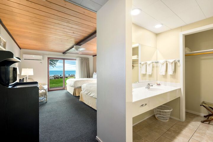 The Shallows Resort