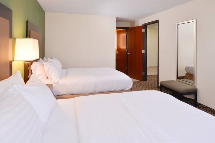 Room 35 of 67