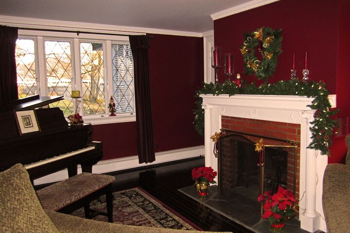 Baldwinsville B & B