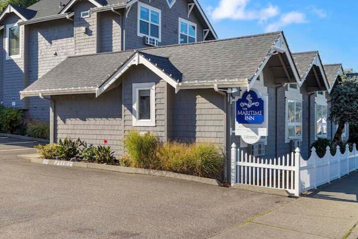 The Maritime Inn
