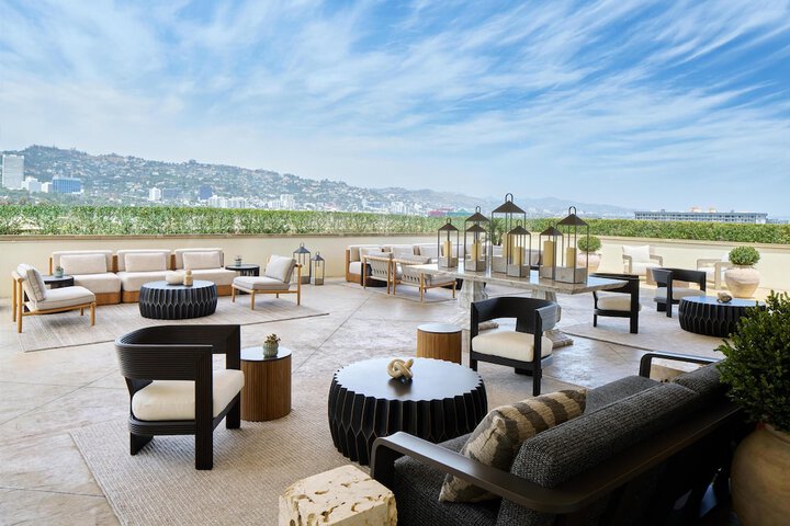 LErmitage Beverly Hills